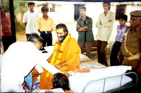 Param Pujaniya Shankaracharya Shri Vasudevanand Sarasvati.